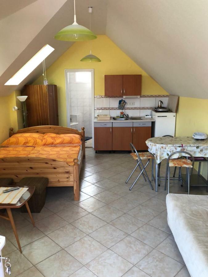 Liget Apartman Balatonföldvár المظهر الخارجي الصورة