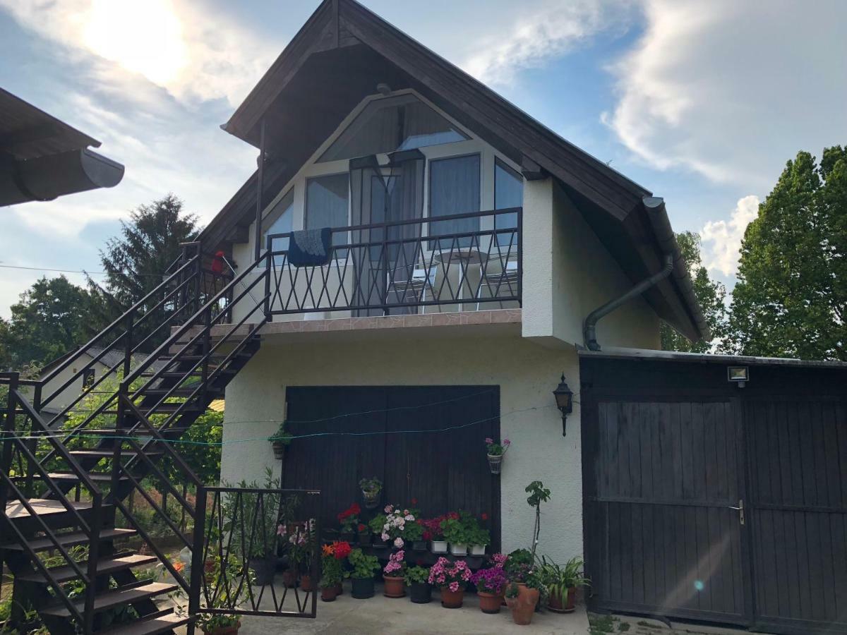 Liget Apartman Balatonföldvár المظهر الخارجي الصورة